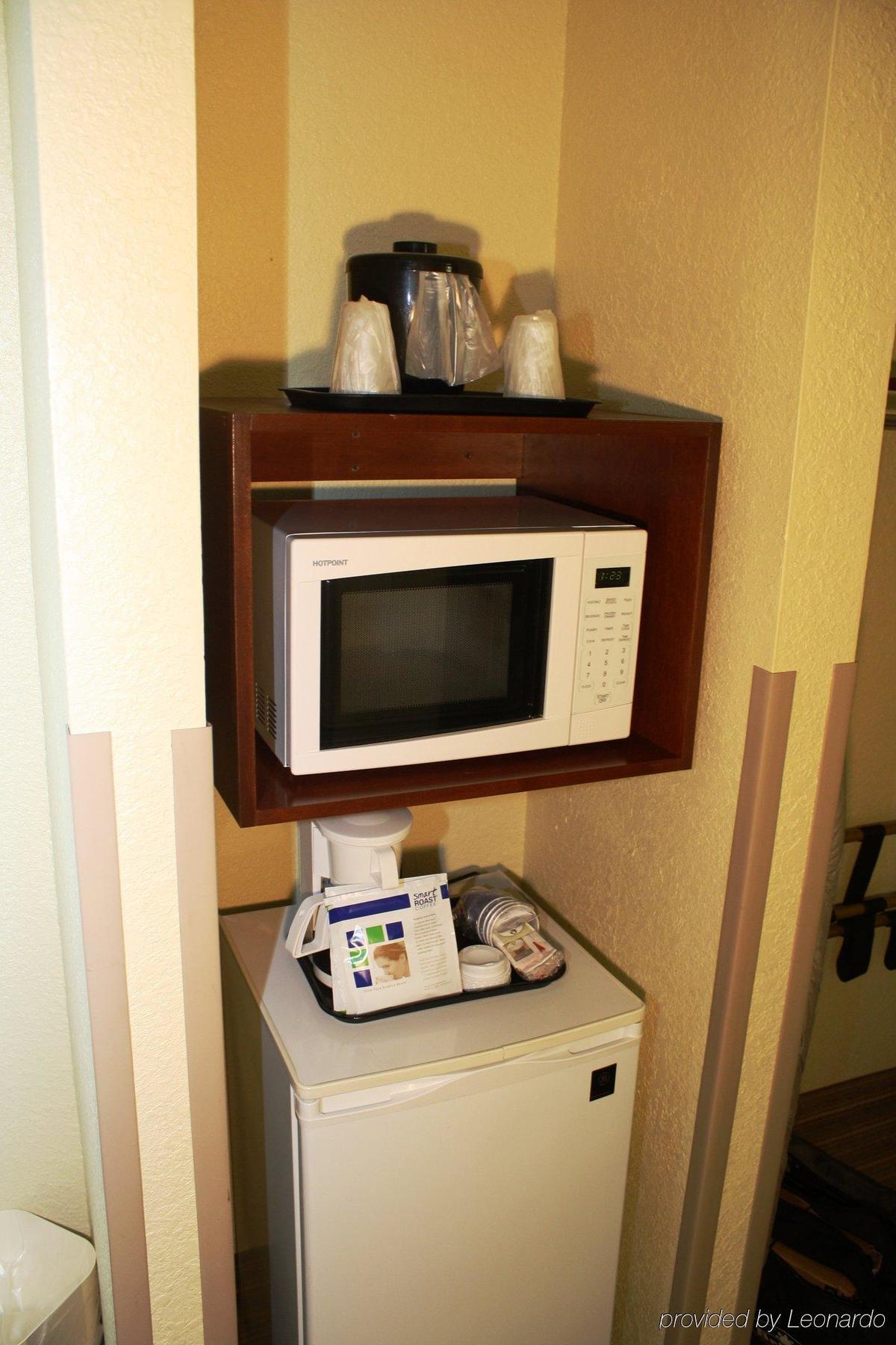 Holiday Inn Express Winfield - Teays Valley Hurricane Extérieur photo