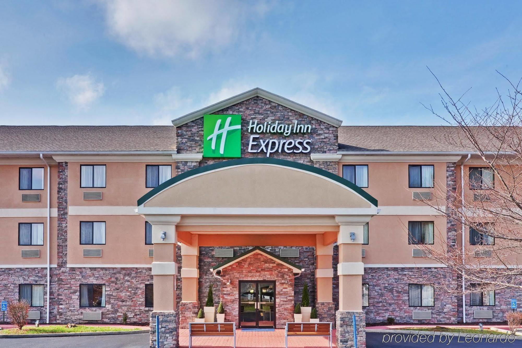 Holiday Inn Express Winfield - Teays Valley Hurricane Extérieur photo