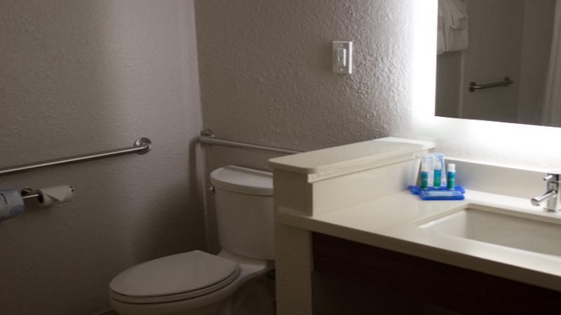 Holiday Inn Express Winfield - Teays Valley Hurricane Extérieur photo